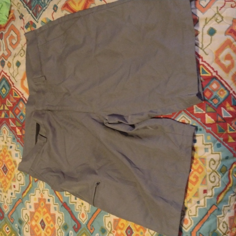 Men's shorts. Size 34.